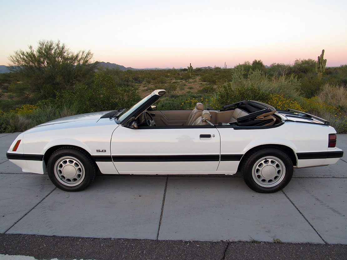 1986 mustang convertible